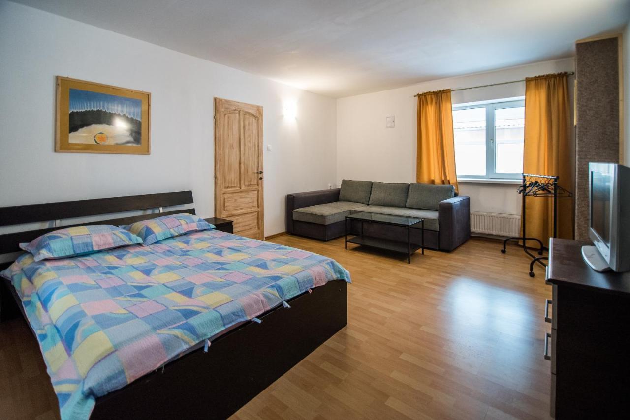 בראשוב Transylvania Guest House מראה חיצוני תמונה