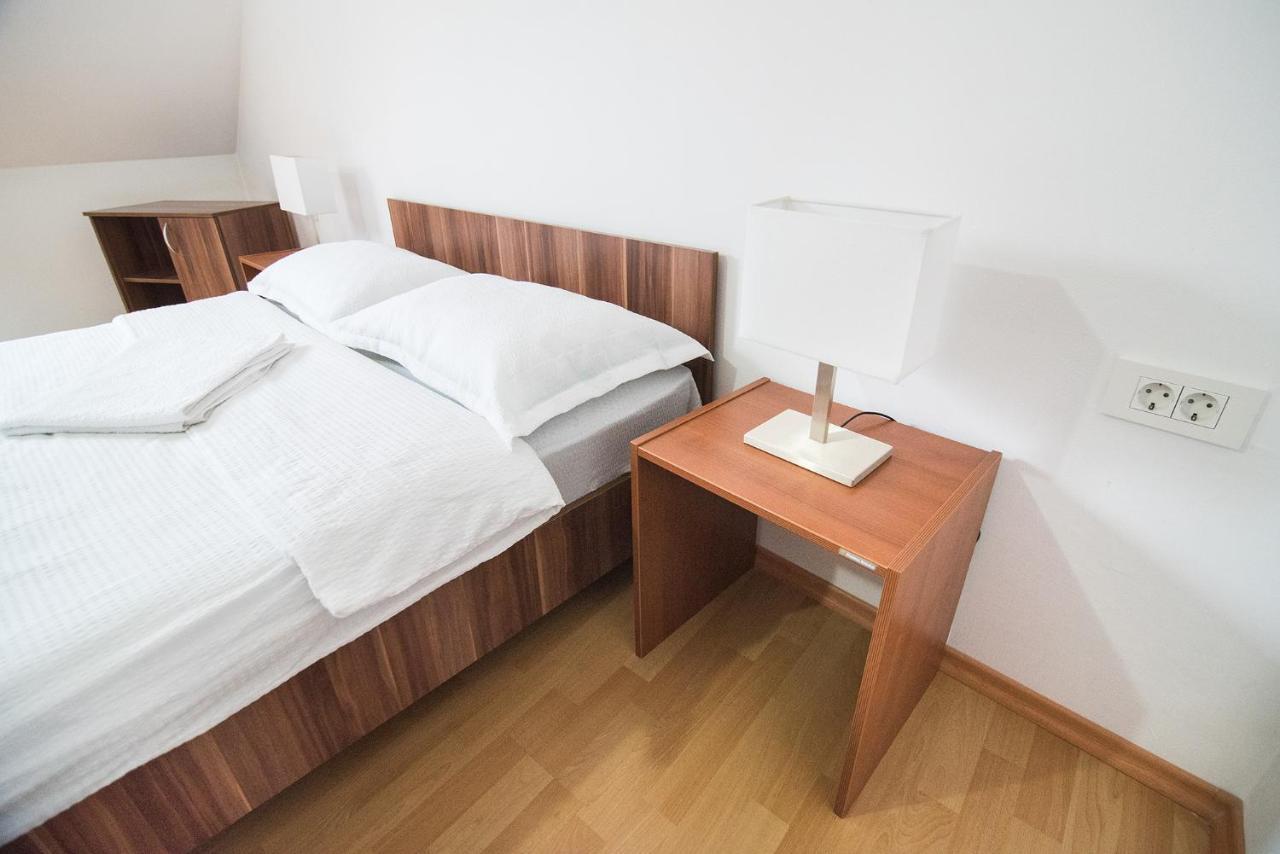 בראשוב Transylvania Guest House מראה חיצוני תמונה