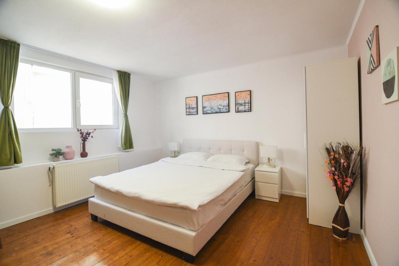 בראשוב Transylvania Guest House מראה חיצוני תמונה